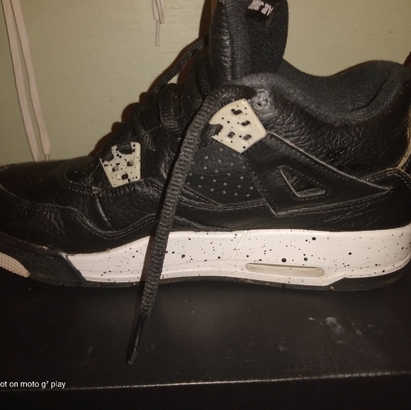 Jordan 4 retro Oreos - Picture 7 of 9